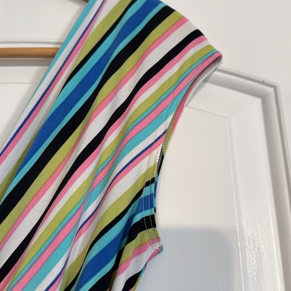 Catch Me Striped Multicolor Wrap Top size Medium - Picture 3 of 5